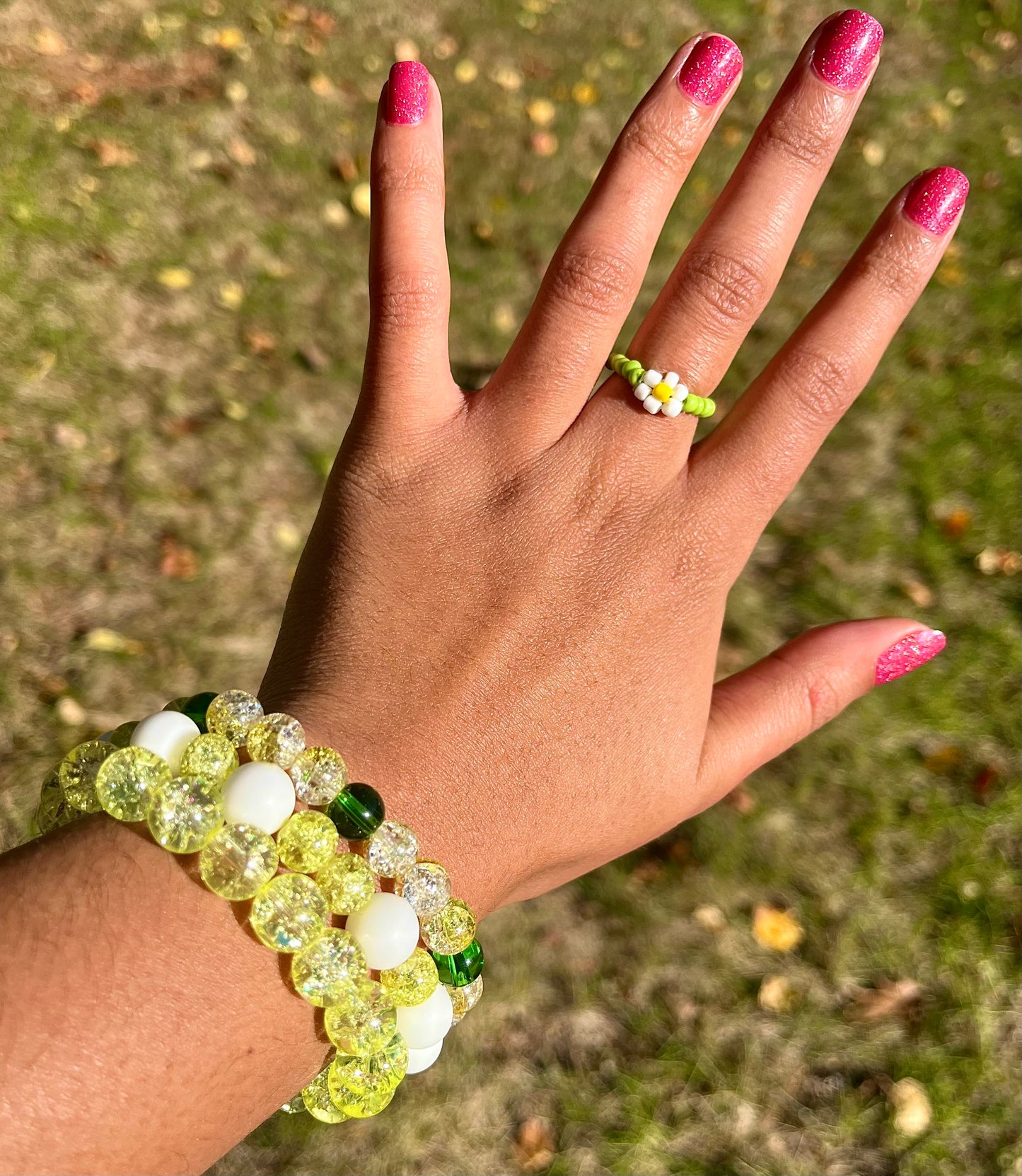 Simple Daisy Bracelet and Ring Set